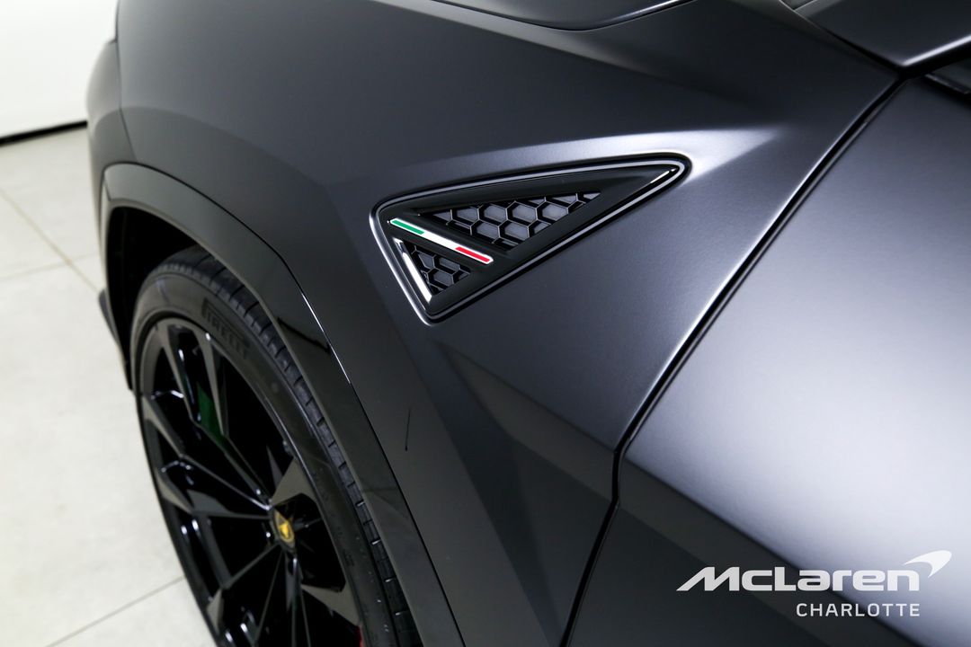 2024 Lamborghini Urus