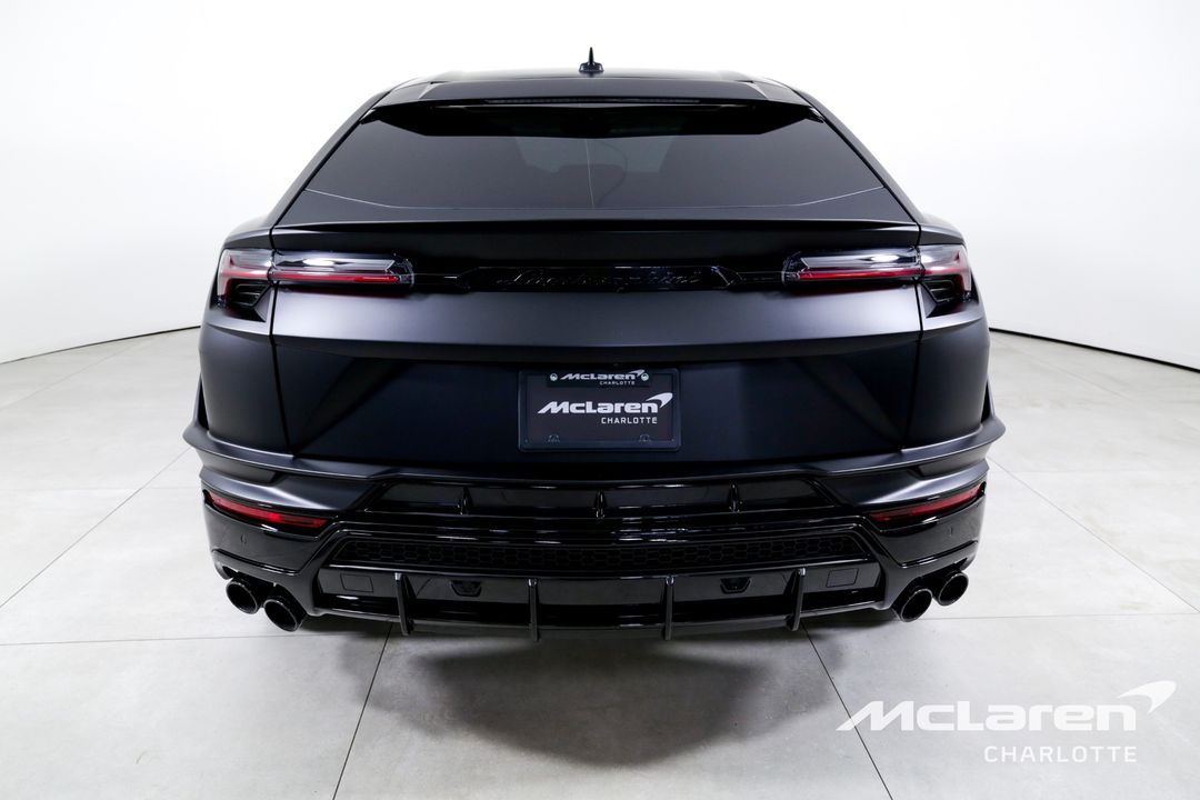 2024 Lamborghini Urus