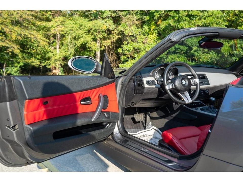2005 BMW Z4