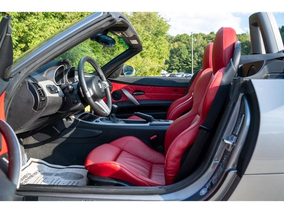 2005 BMW Z4