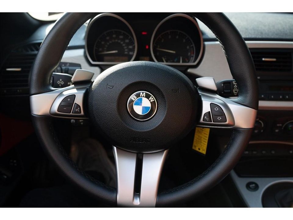 2005 BMW Z4