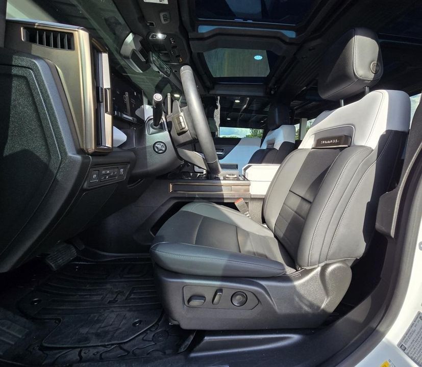 2022 GMC Hummer EV