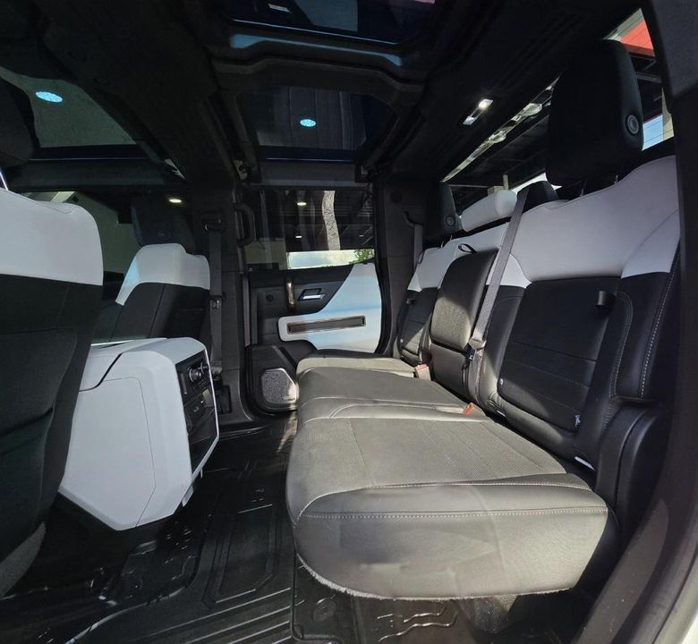 2022 GMC Hummer EV