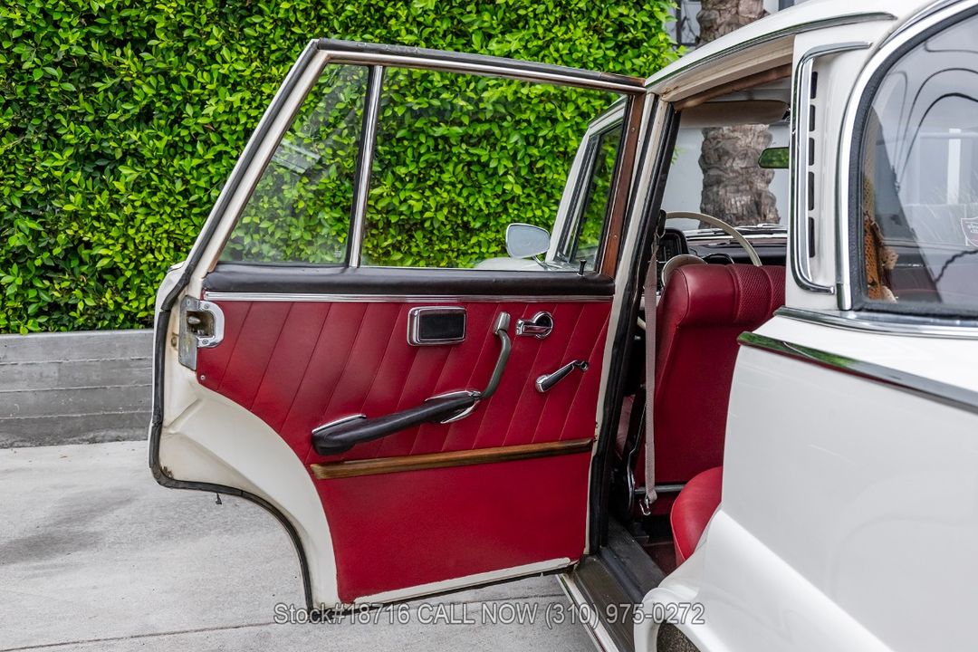 1965 Mercedes-Benz 220Sb