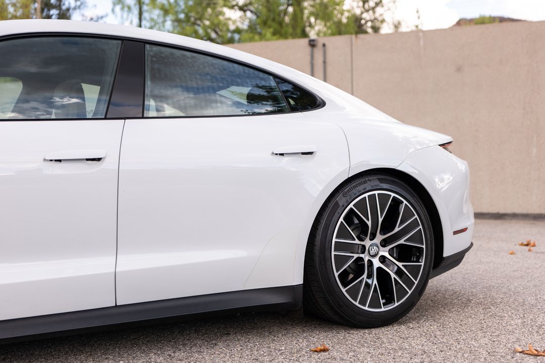 2022 Porsche Taycan