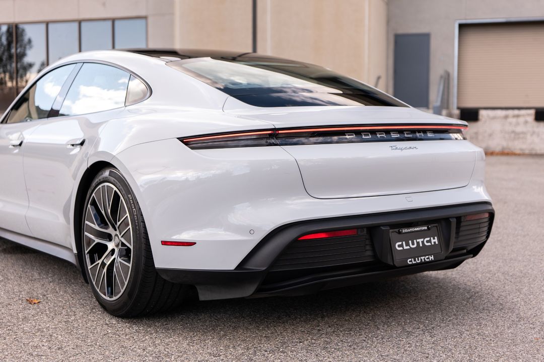 2022 Porsche Taycan