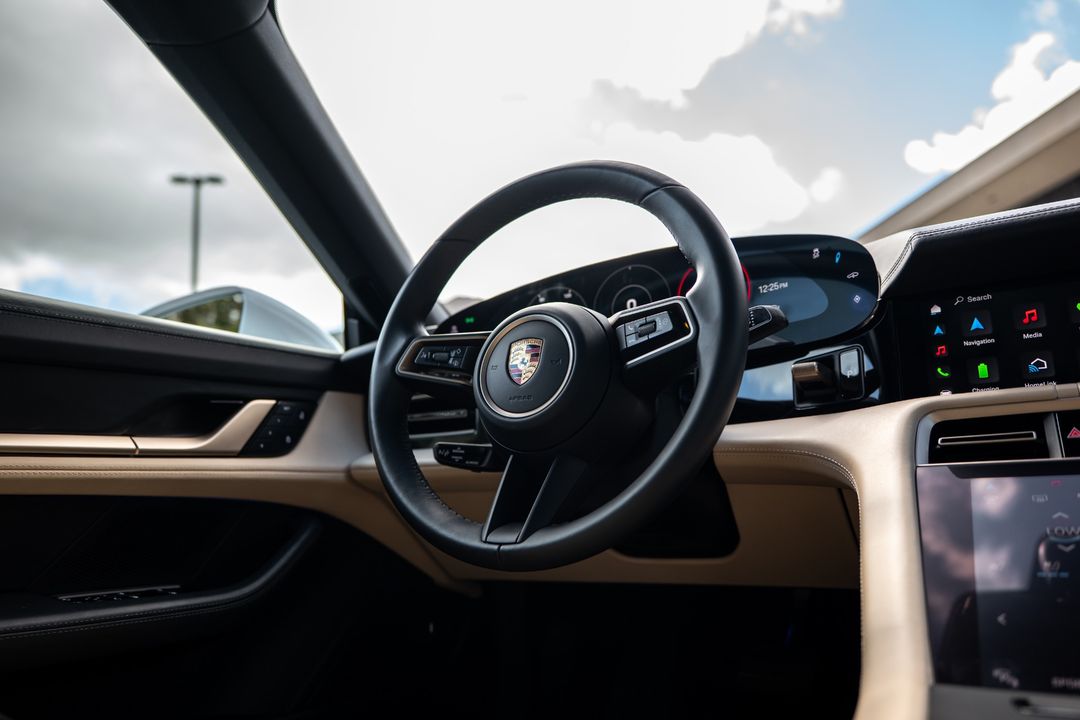 2022 Porsche Taycan