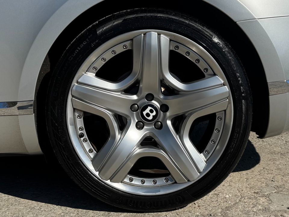 2012 Bentley Continental