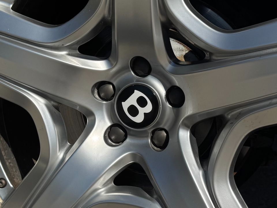 2012 Bentley Continental