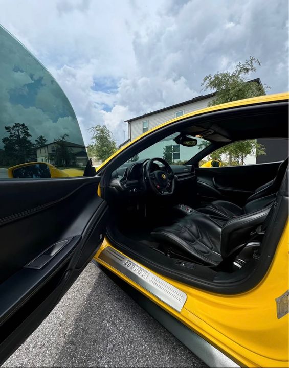2012 Ferrari 458 Italia