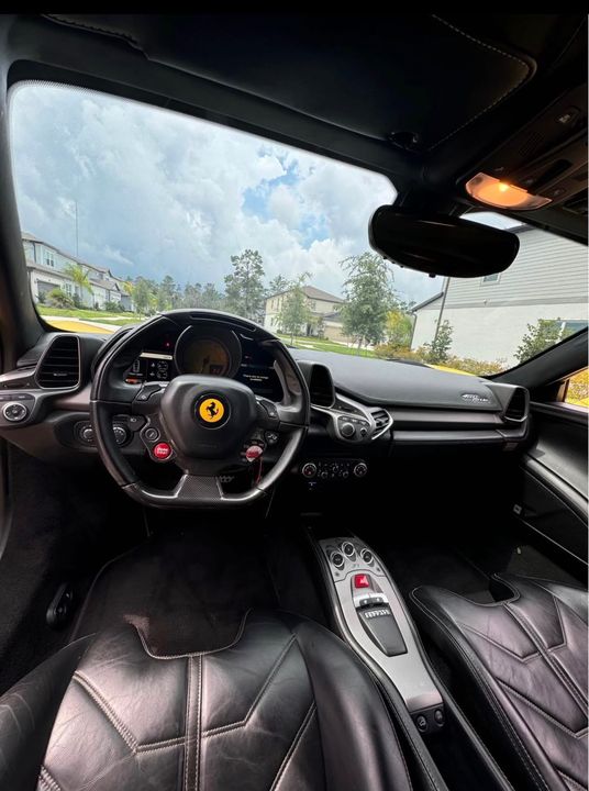 2012 Ferrari 458 Italia