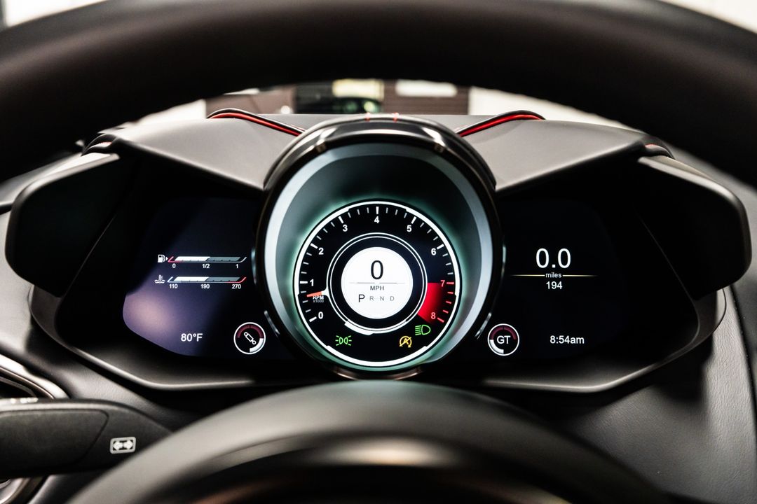 2023 Aston Martin DBS