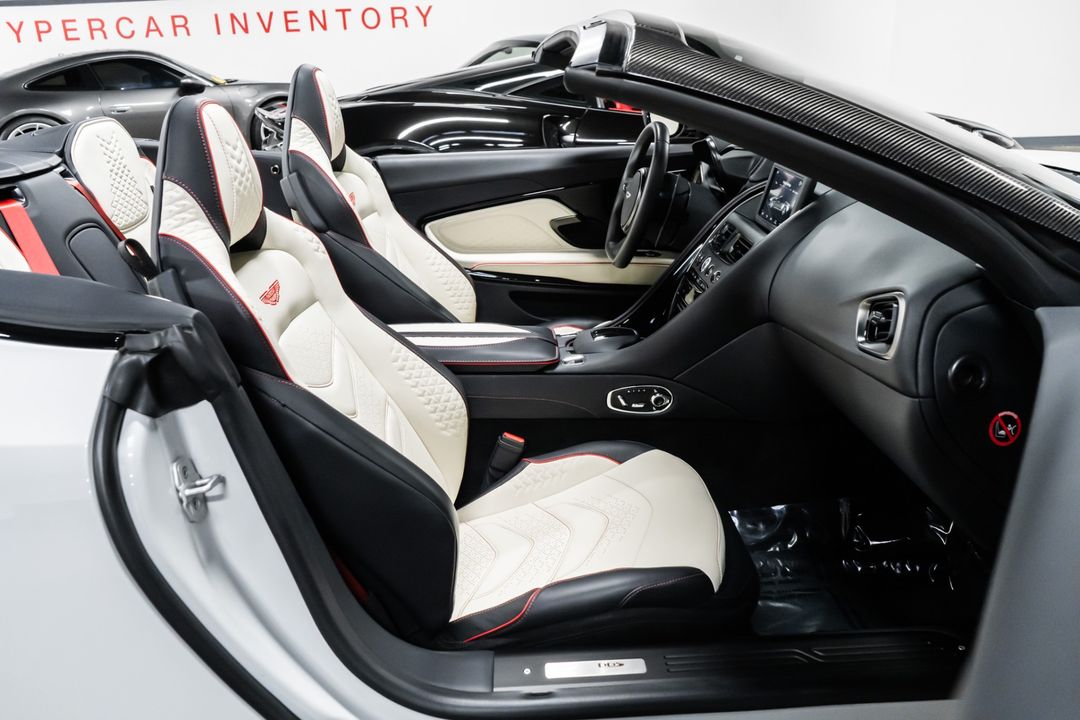 2023 Aston Martin DBS