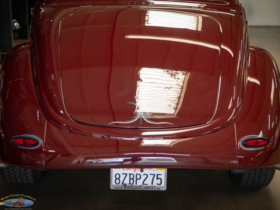 1937 Ford Custom Cabriolet