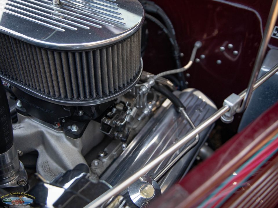 1937 Ford Custom Cabriolet