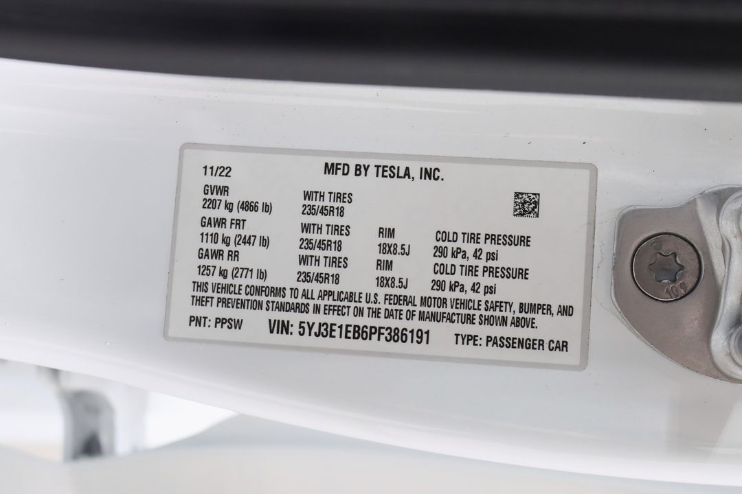 2023 Tesla Model 3