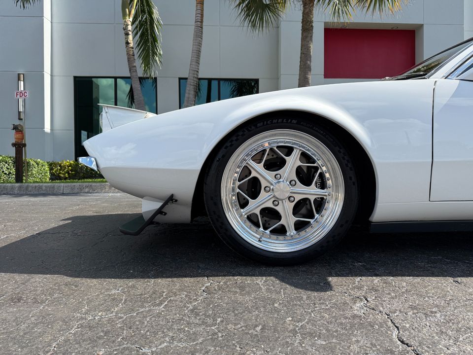 1972 DeTomaso Pantera