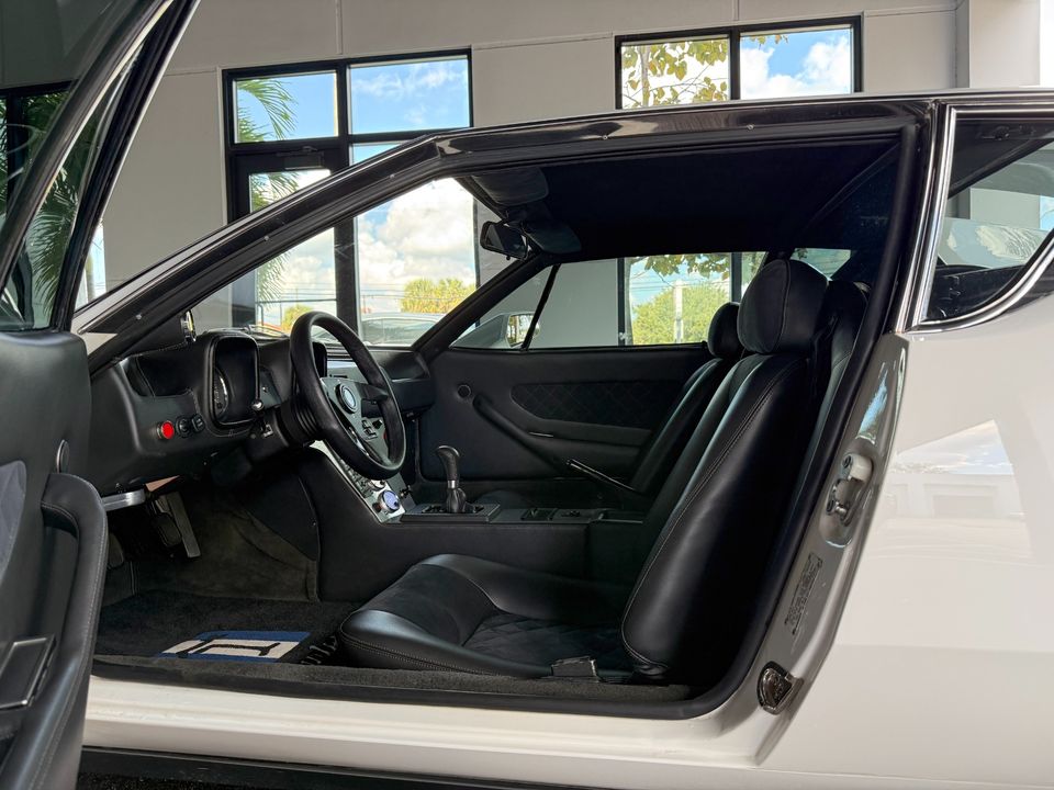 1972 DeTomaso Pantera