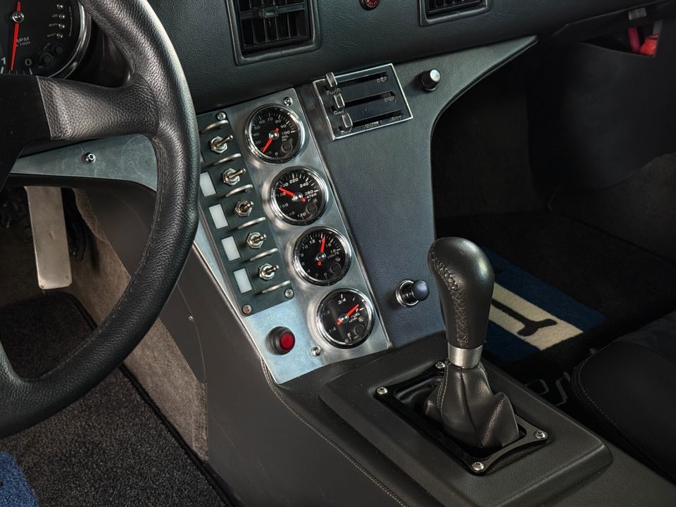 1972 DeTomaso Pantera