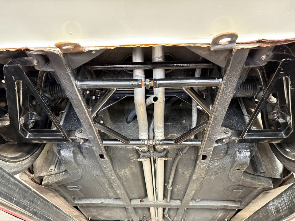 1972 DeTomaso Pantera