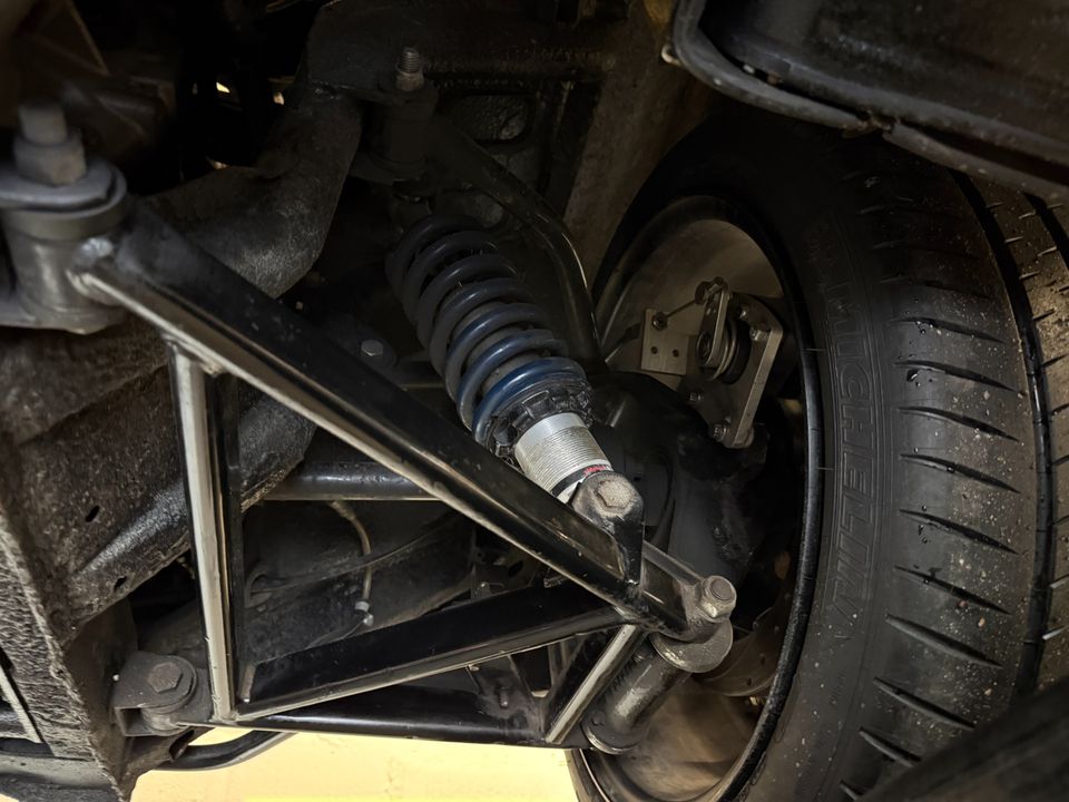 1972 DeTomaso Pantera