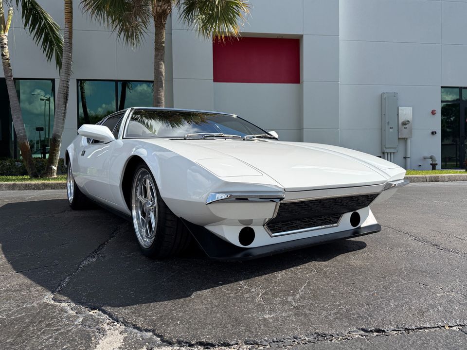 1972 DeTomaso Pantera