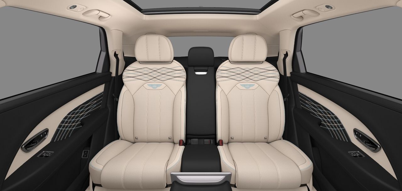 2025 Bentley Bentayga EWB