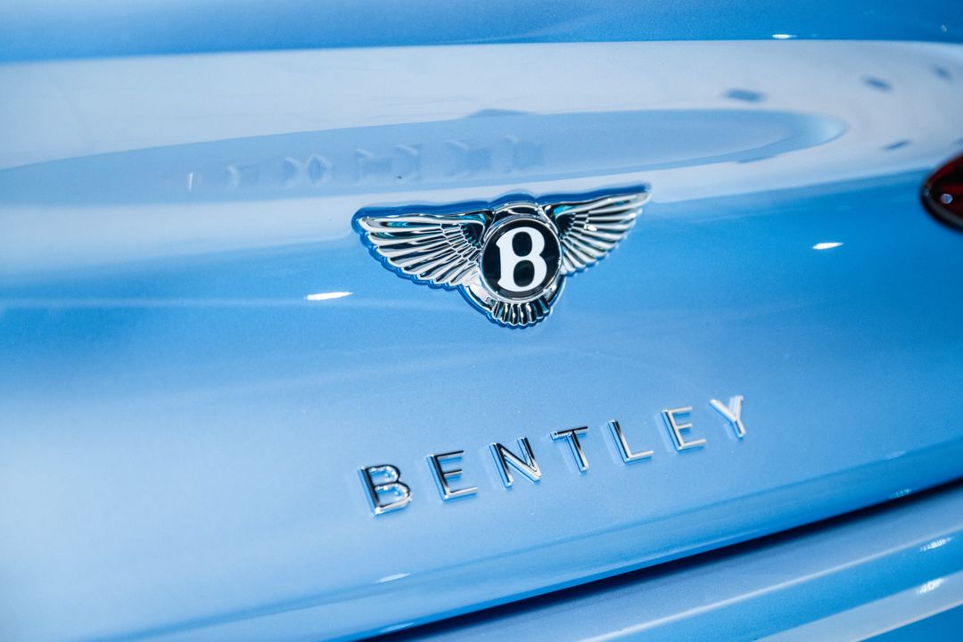 2026 BENTLEY CONTINENTAL GTC AZURE V8