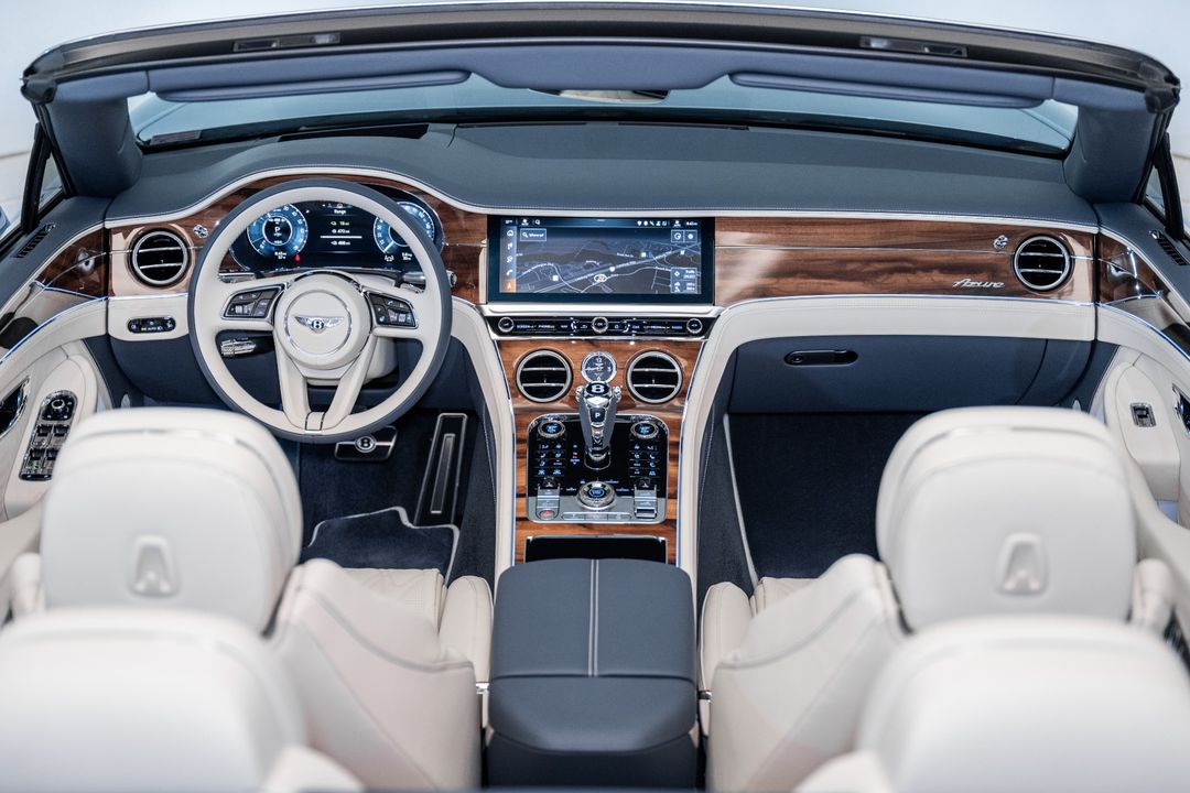 2026 BENTLEY CONTINENTAL GTC AZURE V8