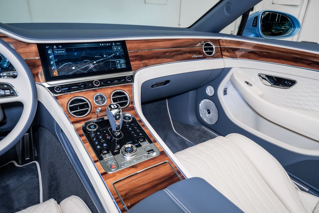 2026 BENTLEY CONTINENTAL GTC AZURE V8