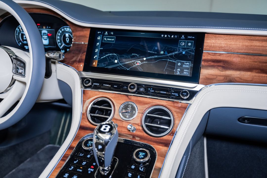 2026 BENTLEY CONTINENTAL GTC AZURE V8