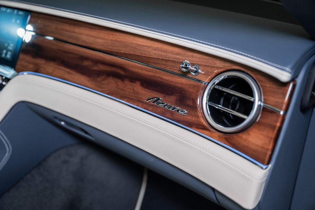 2026 BENTLEY CONTINENTAL GTC AZURE V8