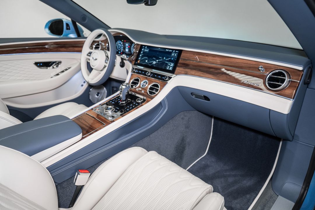 2026 BENTLEY CONTINENTAL GTC AZURE V8