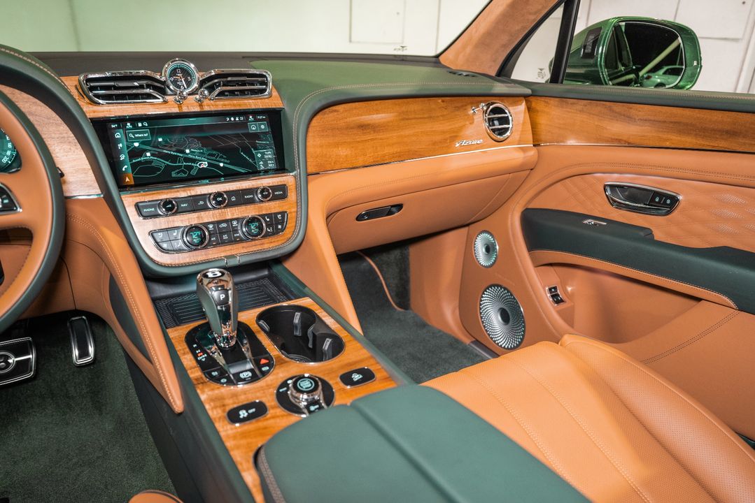 2025 Bentley Bentayga