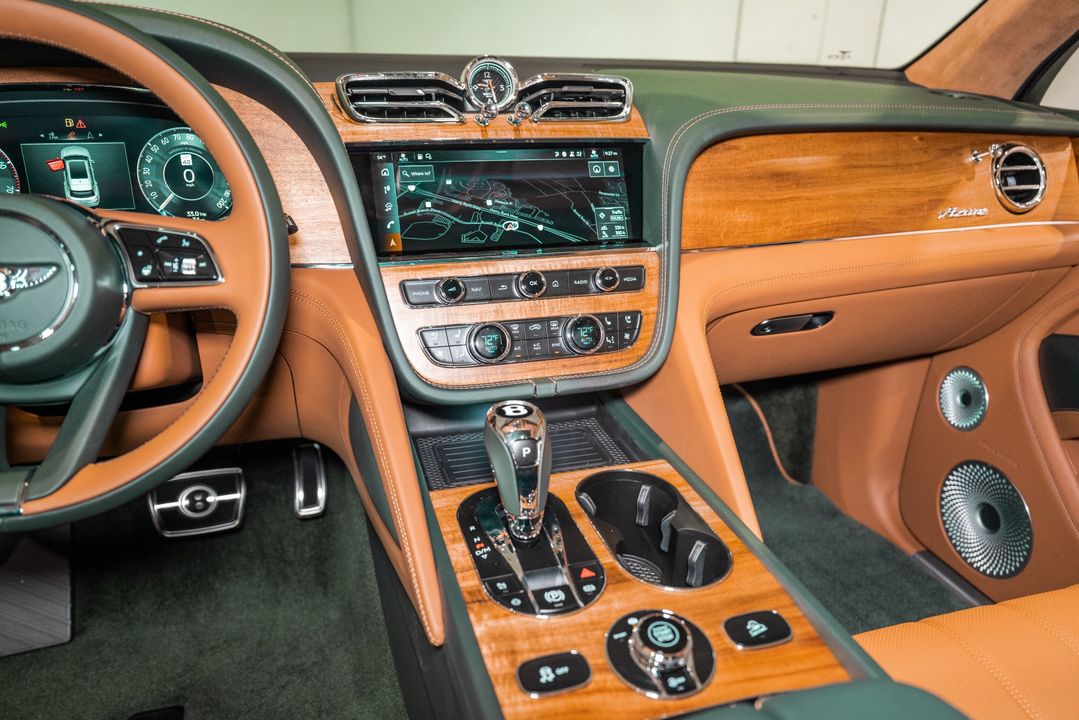 2025 Bentley Bentayga