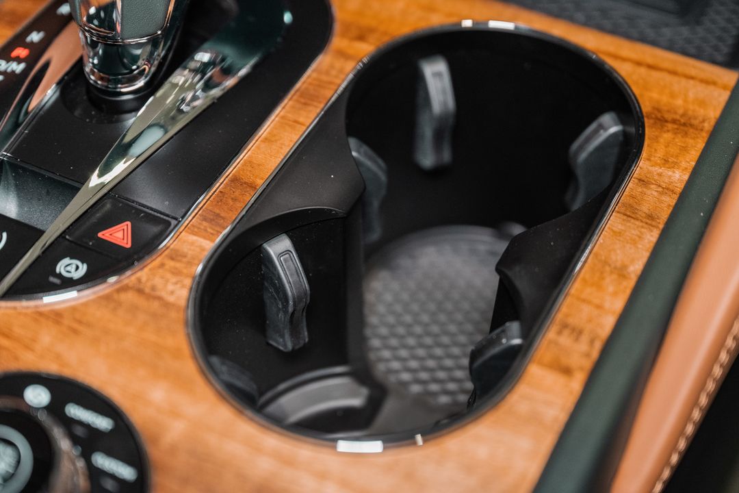 2025 Bentley Bentayga