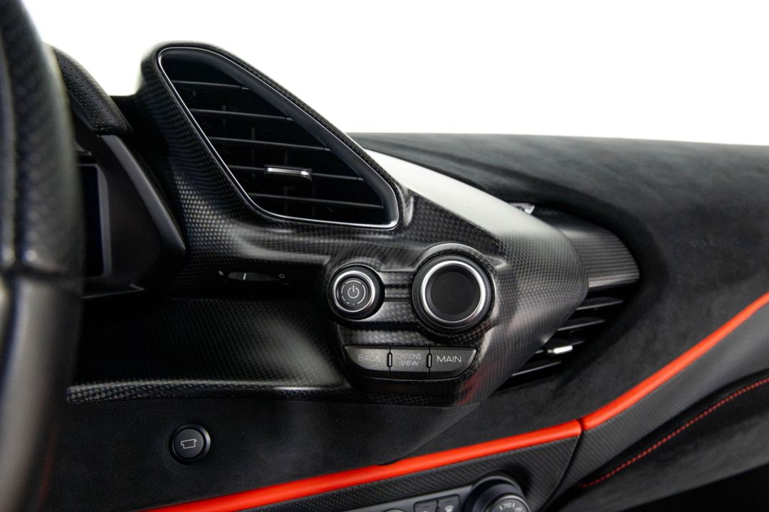 2019 Ferrari 488 Pista