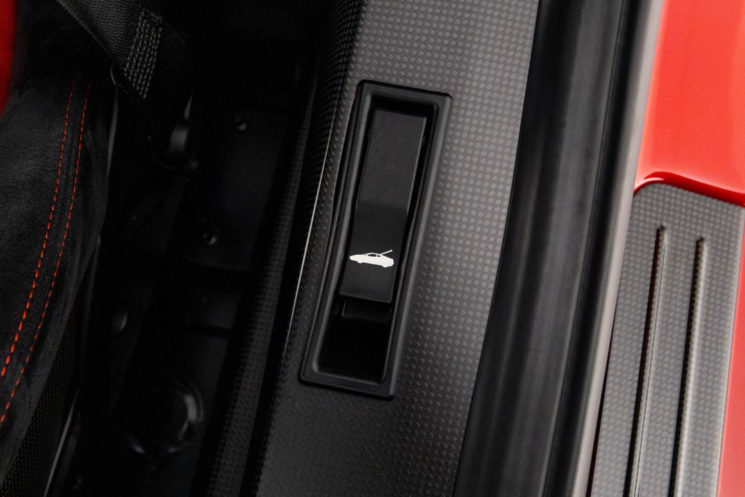 2019 Ferrari 488 Pista