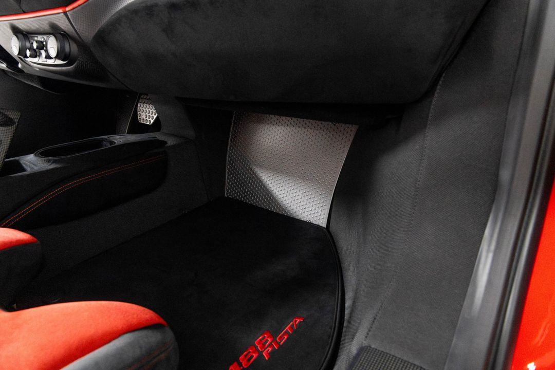 2019 Ferrari 488 Pista