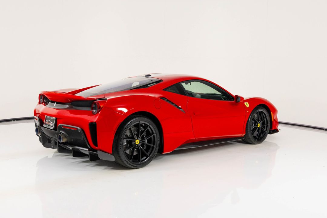 2019 Ferrari 488 Pista
