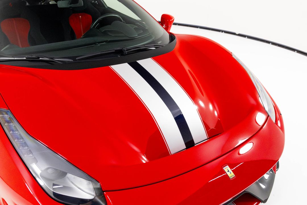 2019 Ferrari 488 Pista