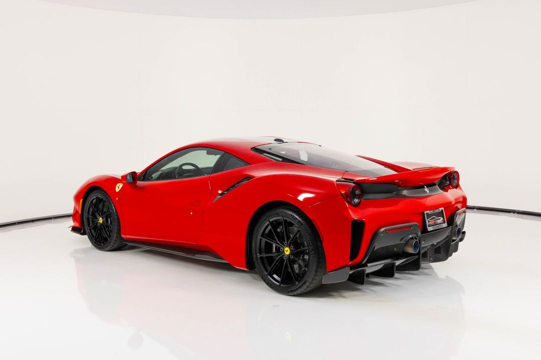 2019 Ferrari 488 Pista