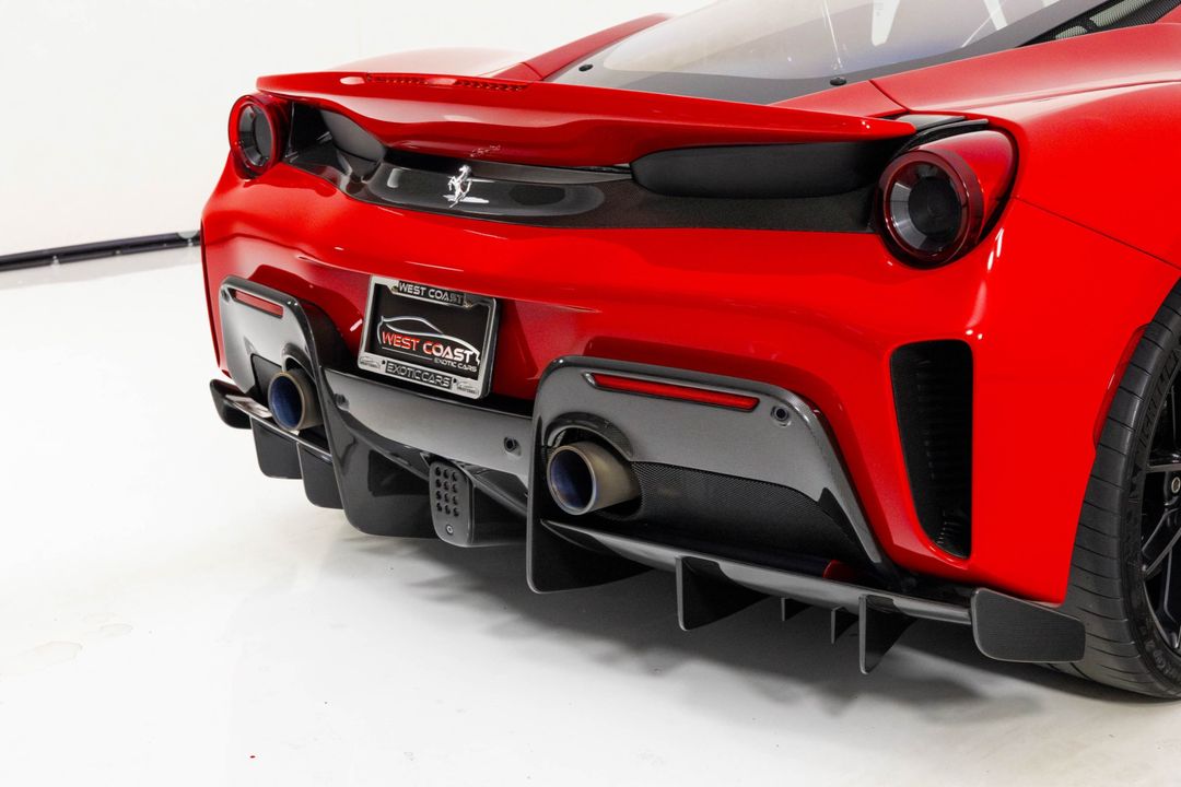 2019 Ferrari 488 Pista