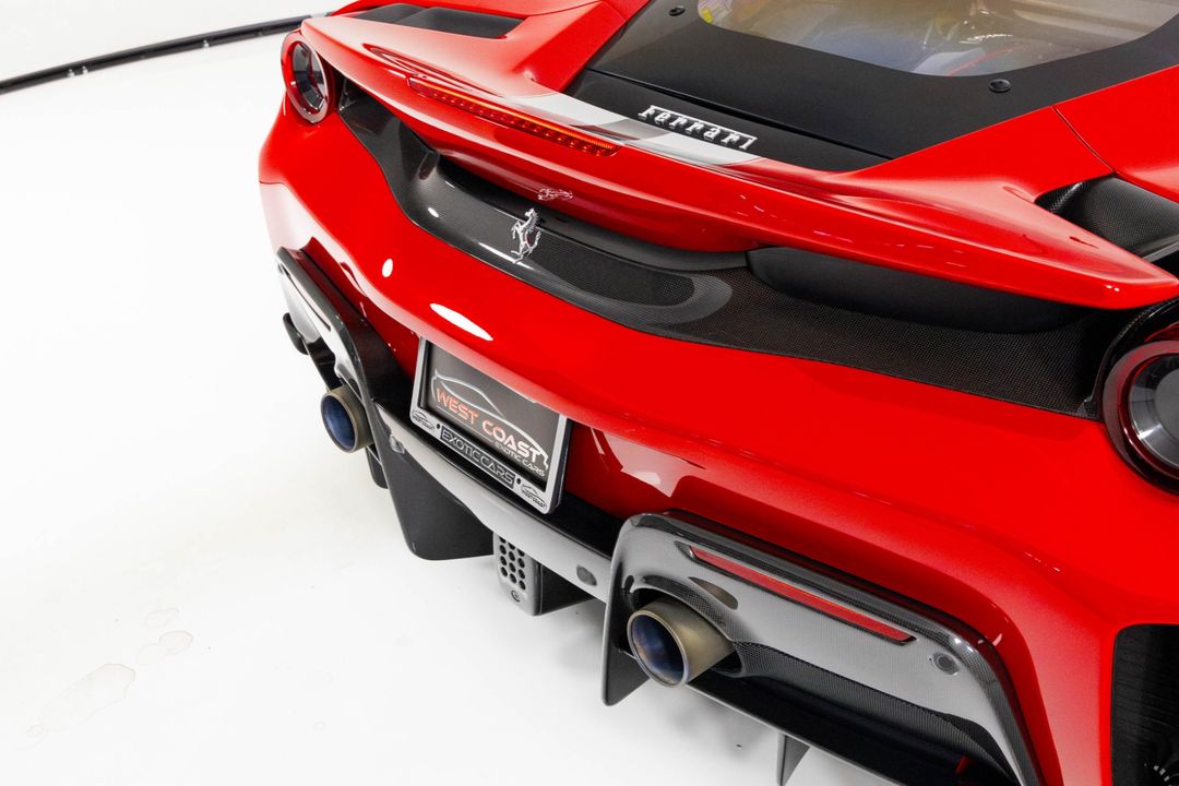 2019 Ferrari 488 Pista