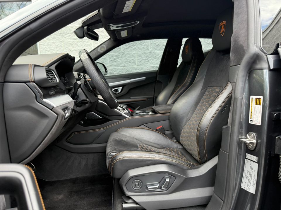 2019 Lamborghini Urus