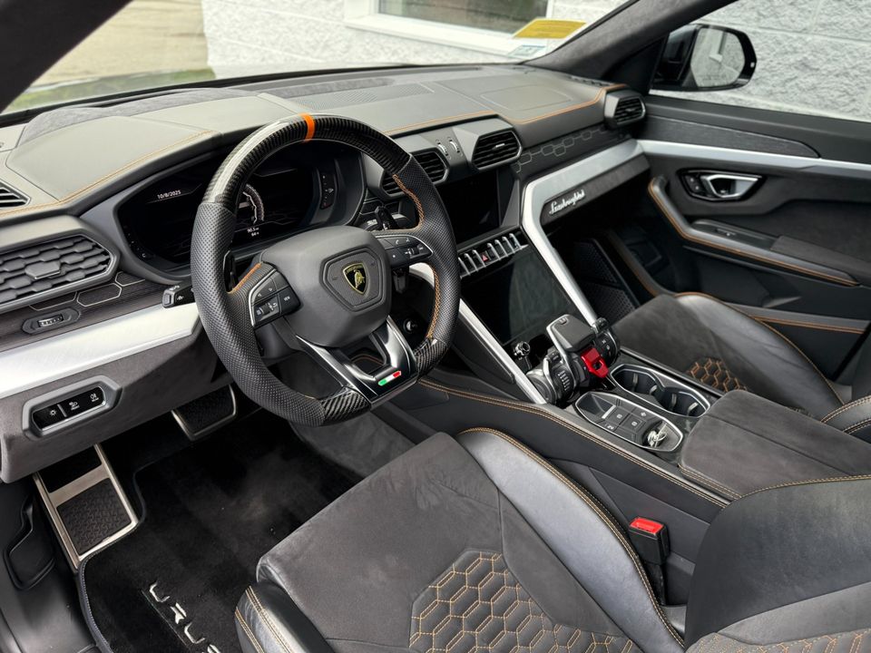 2019 Lamborghini Urus