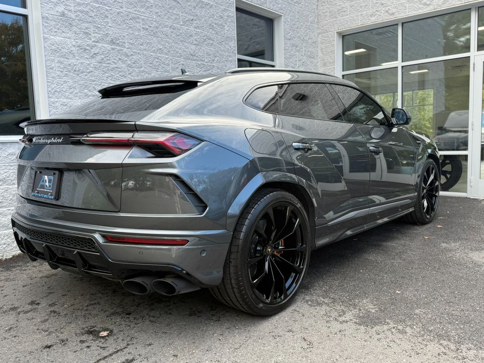 2019 Lamborghini Urus