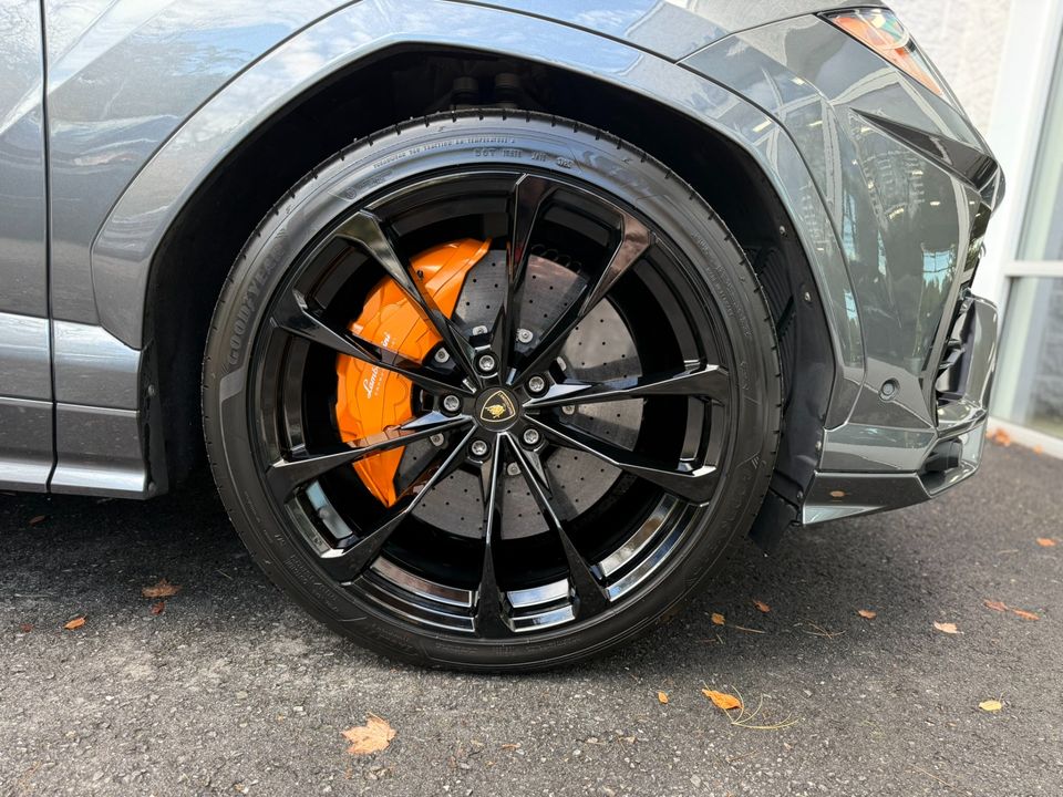 2019 Lamborghini Urus