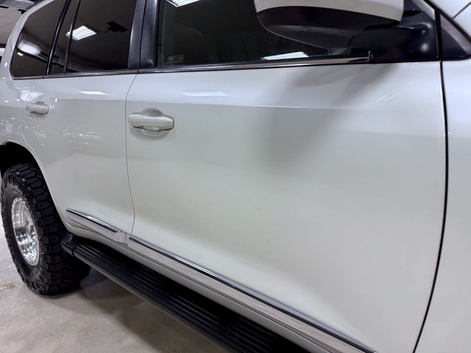 2017 Toyota Land Cruiser 200 1 OWNER NEW BUILD SUPERB!