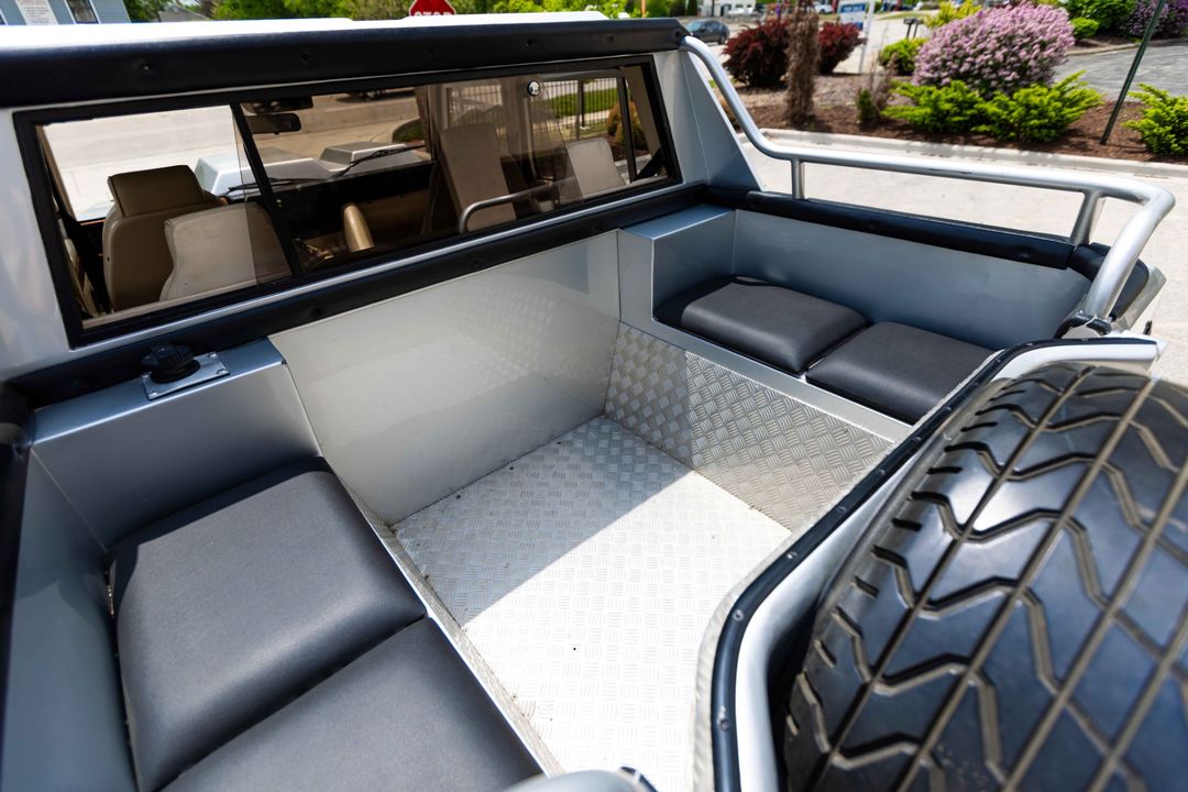 1987 Lamborghini LM002